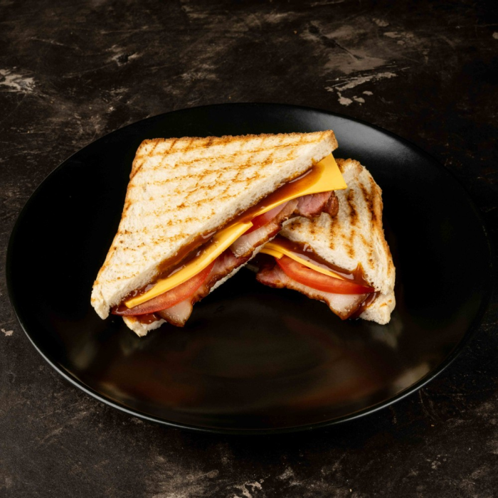 Сендвіч BBQ (145г)