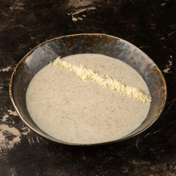 Крем-суп грибний з пармезаном